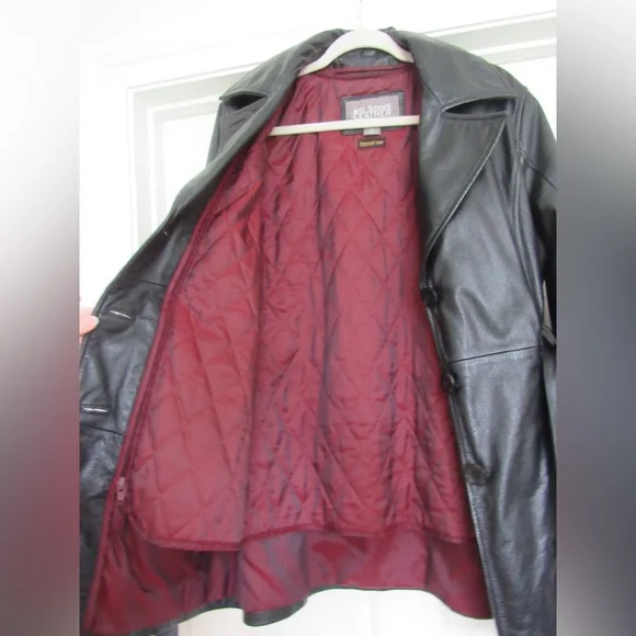 Vintage Wilson’s Leather Trench Coat - Picture 10 of 16